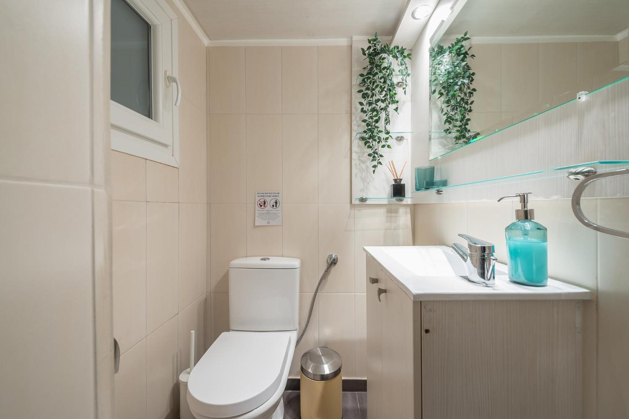 Spacious 2Bds Apt With Acropolis View In Center Афины Экстерьер фото